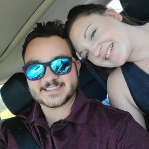 Meet your Posher, Leeann